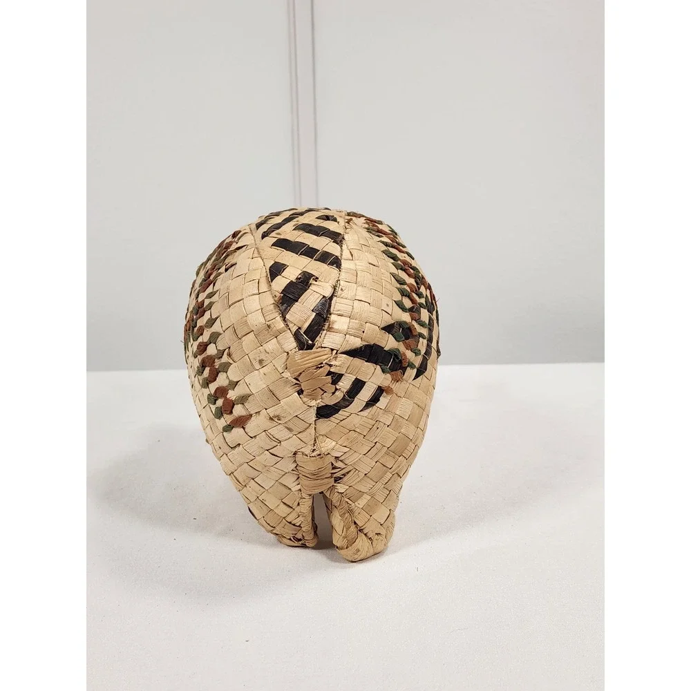 VTG Mexican Palm Straw Woven Pig Natural Green Red Design 9